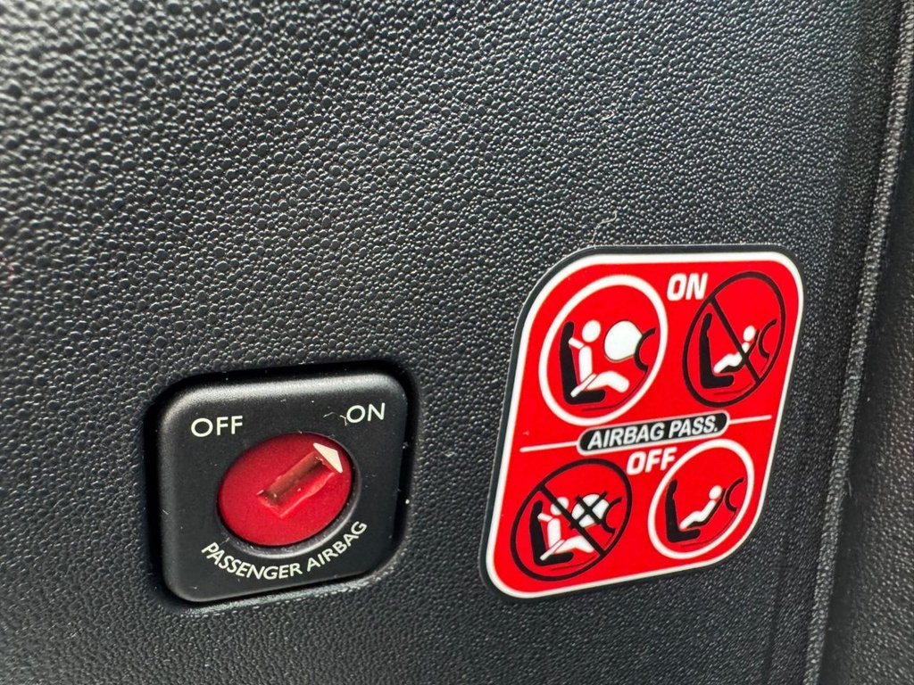 Used Citroen C3 Picasso 2010 for sale - 77507955: Photo 36