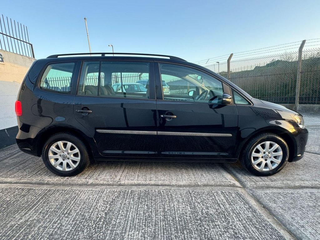 Used Volkswagen Touran 2011 for sale - 77920450: Photo 13