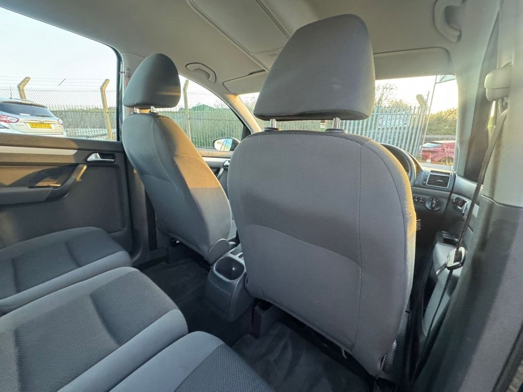 Used Volkswagen Touran 2011 for sale - 77920450: Photo 23