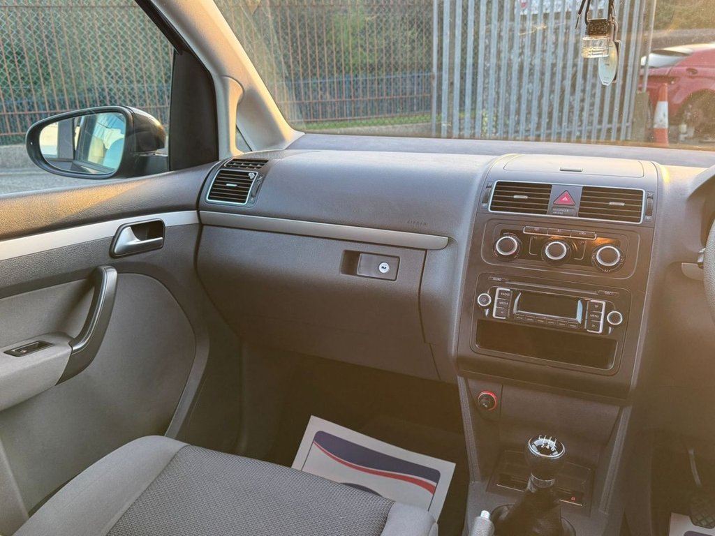 Used Volkswagen Touran 2011 for sale - 77920450: Photo 33