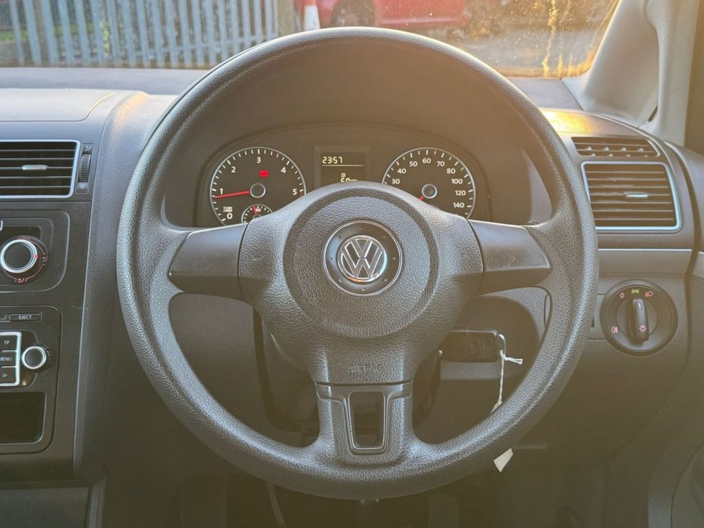 Used Volkswagen Touran 2011 for sale - 77920450: Photo 34