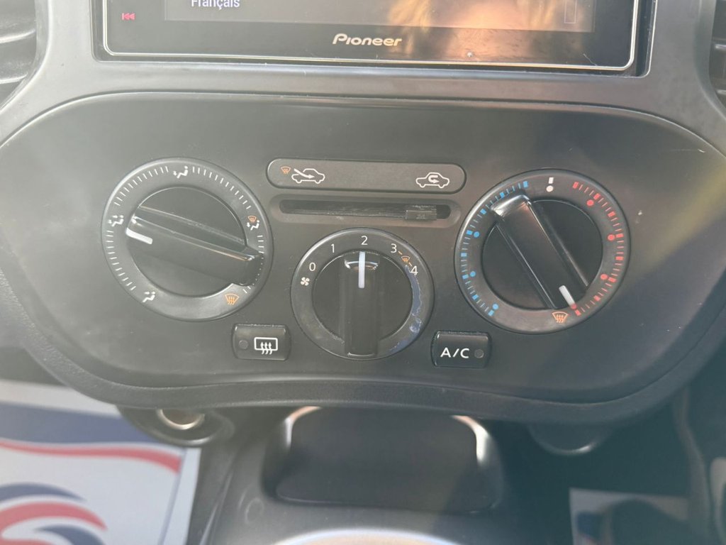 Used Nissan Juke 2011 for sale - 77133567: Photo 25