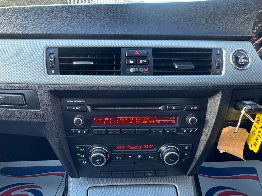 Used BMW 3 Series 2011 for sale - 76610260: Photo 27