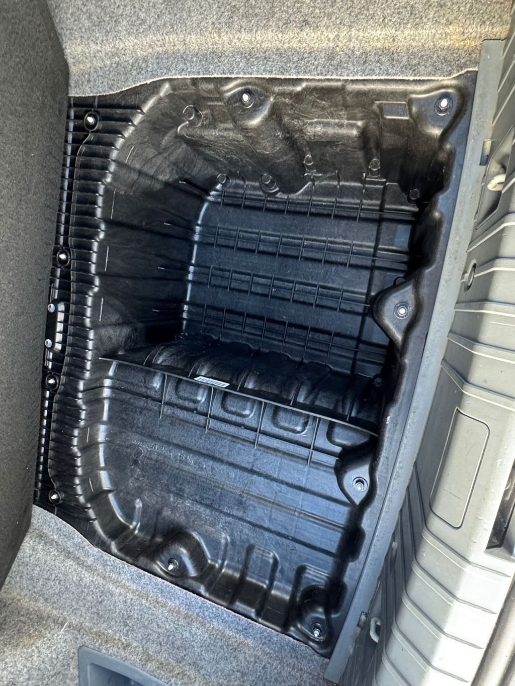 Used BMW 3 Series 2011 for sale - 76610260: Photo 8