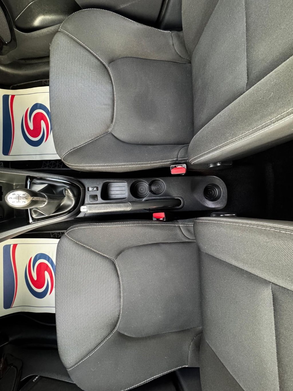 Used Renault Clio 2016 for sale - 76711207: Photo 18