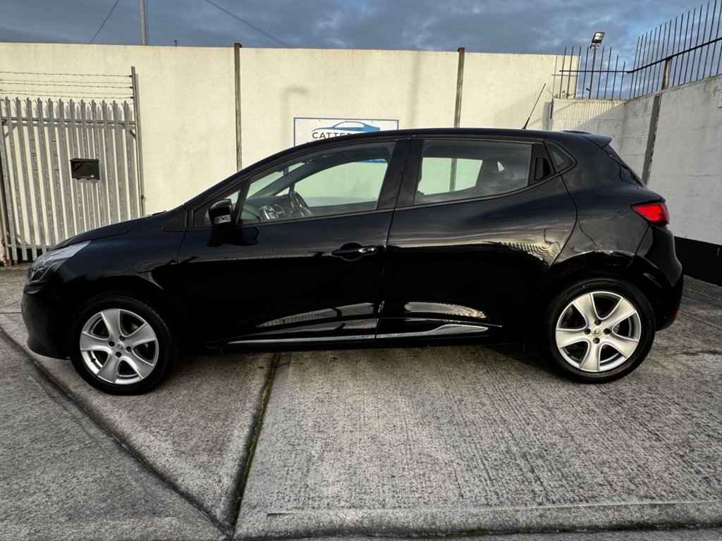 Used Renault Clio 2016 for sale - 76711207: Photo 2