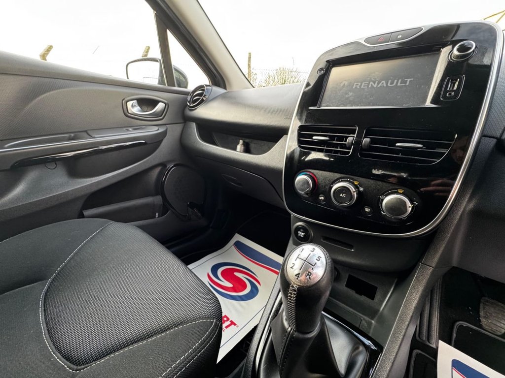 Used Renault Clio 2016 for sale - 76711207: Photo 30