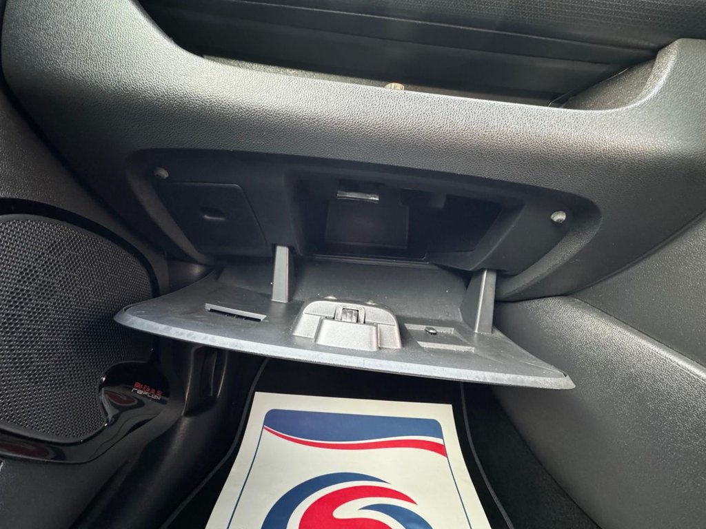 Used Renault Clio 2016 for sale - 76711207: Photo 32