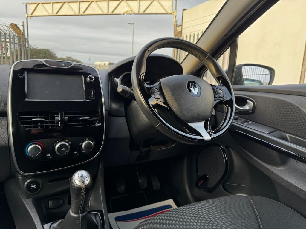 Used Renault Clio 2016 for sale - 76711207: Photo 33