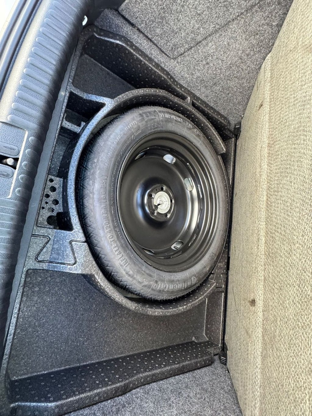 Used Volkswagen Tiguan 2011 for sale - 76356955: Photo 12