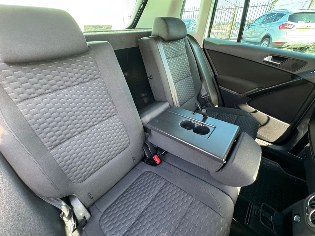 Used Volkswagen Tiguan 2011 for sale - 76356955: Photo 19