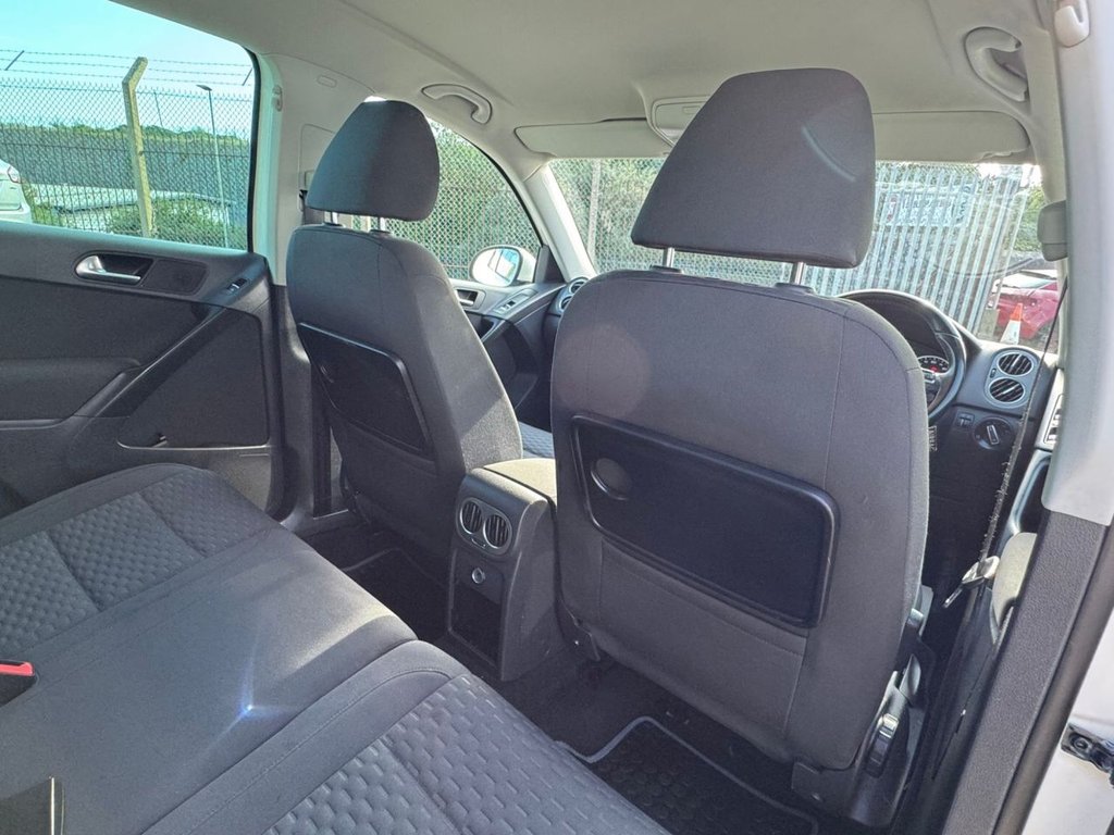 Used Volkswagen Tiguan 2011 for sale - 76356955: Photo 20
