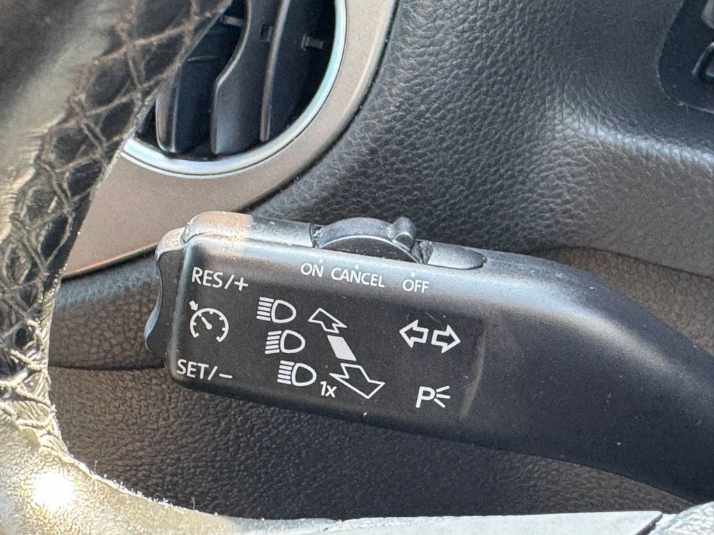 Used Volkswagen Tiguan 2011 for sale - 76356955: Photo 32