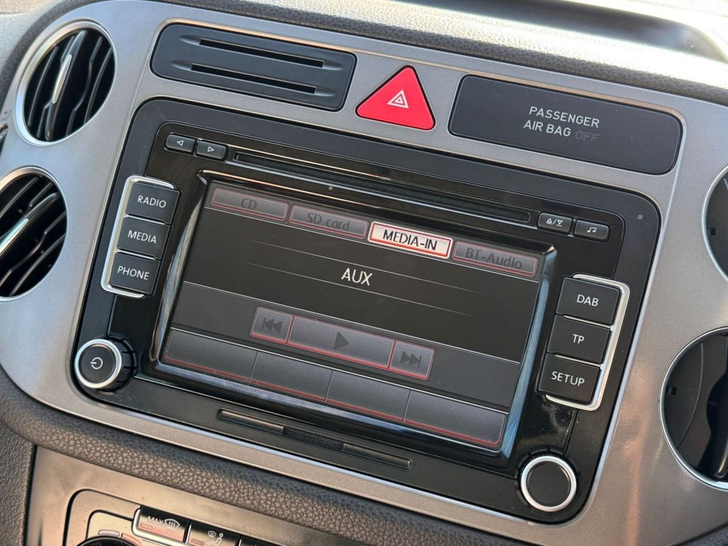 Used Volkswagen Tiguan 2011 for sale - 76356955: Photo 35