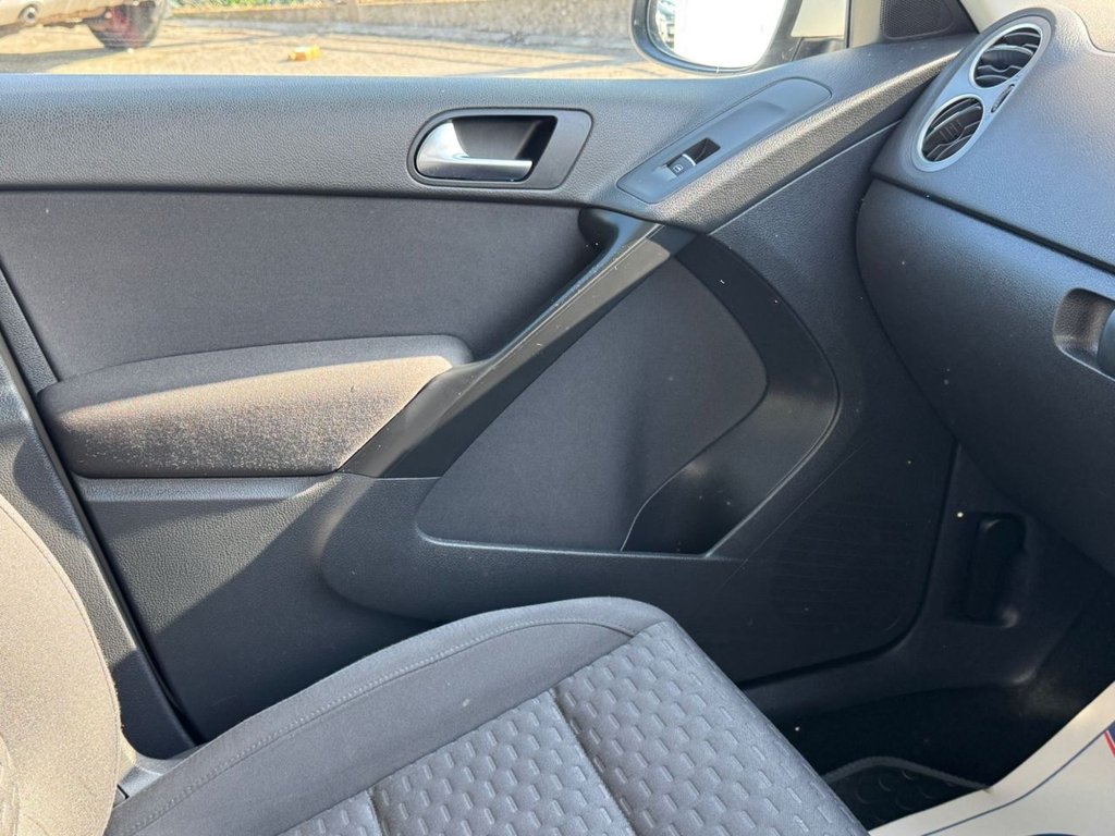 Used Volkswagen Tiguan 2011 for sale - 76356955: Photo 44