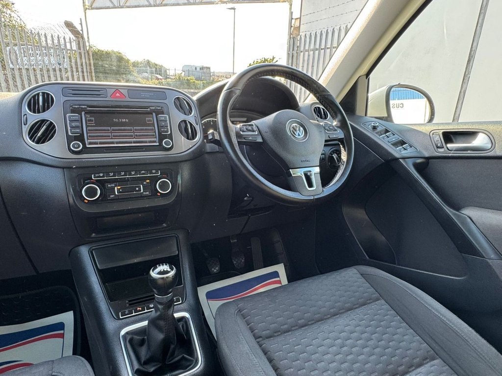 Used Volkswagen Tiguan 2011 for sale - 76356955: Photo 48