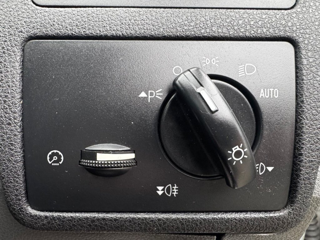 Used Ford Kuga 2008 for sale - 76867804: Photo 37