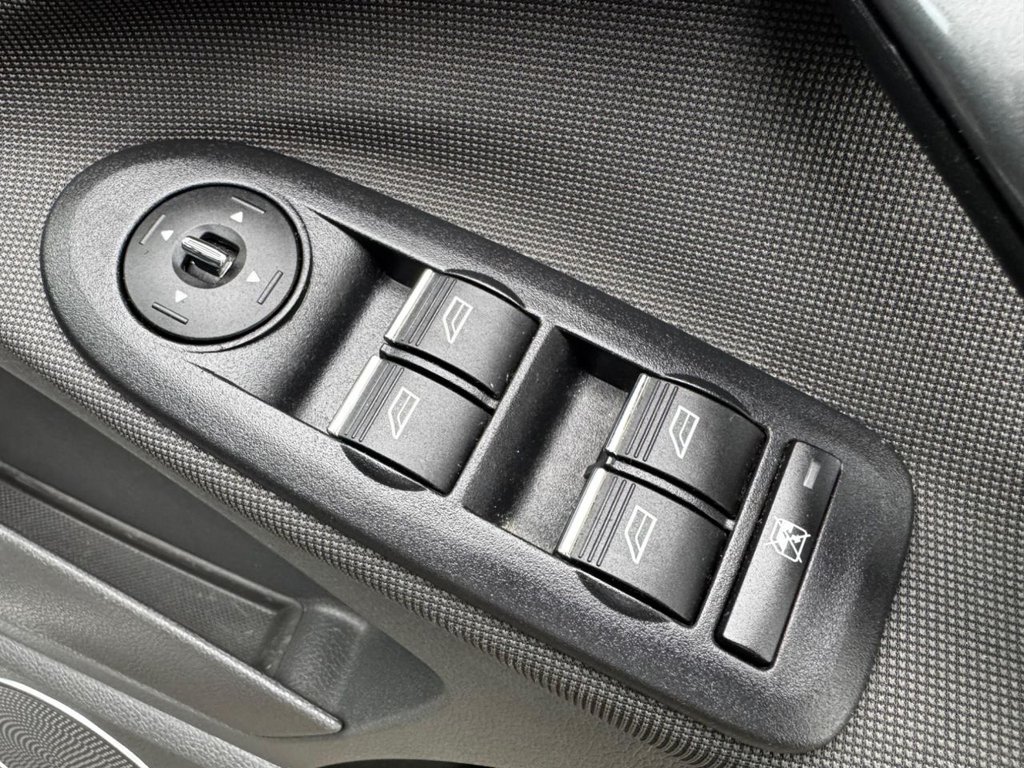 Used Ford Kuga 2008 for sale - 76867804: Photo 38