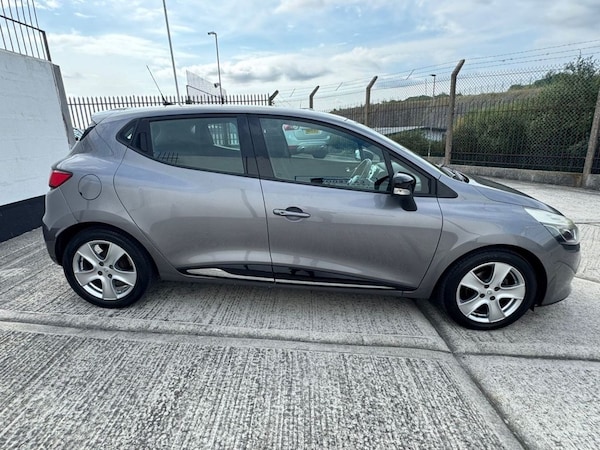 Used Renault Clio 2013 for sale - 75642253: Photo 10