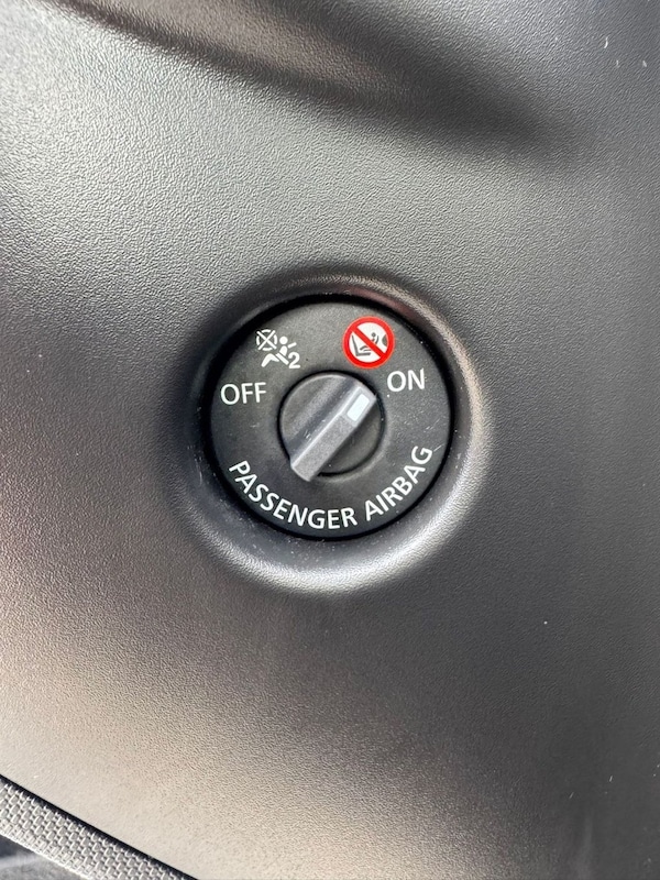 Used Renault Clio 2013 for sale - 75642253: Photo 42