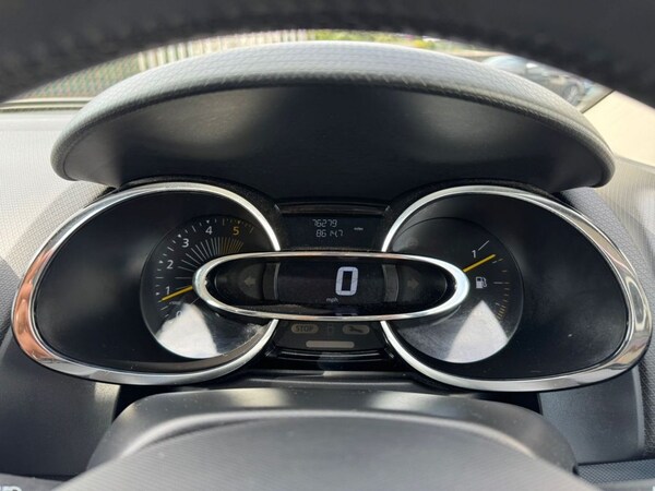 Used Renault Clio 2013 for sale - 75642253: Photo 44