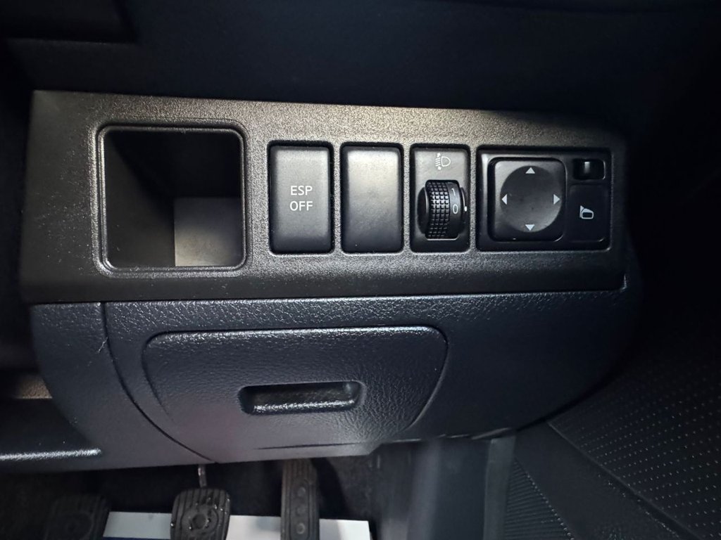 Used Nissan Note 2012 for sale - 77280761: Photo 33