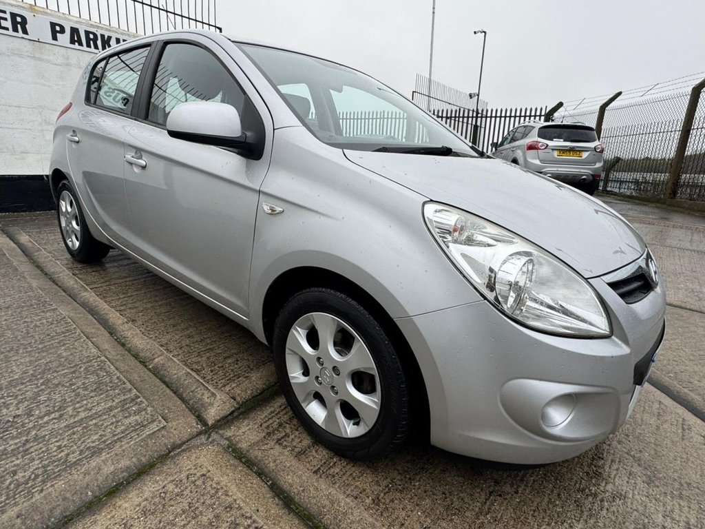 Used Hyundai i20 2011 for sale - 77212343: Photo 12