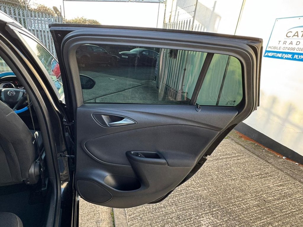 Used Vauxhall Astra 2016 for sale - 76923585: Photo 15