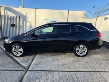 Used Vauxhall Astra 2016 for sale - 76923585: Photo