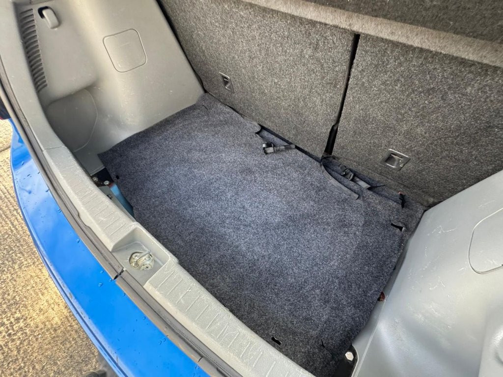 Used Suzuki SX4 2012 for sale - 77280772: Photo 7