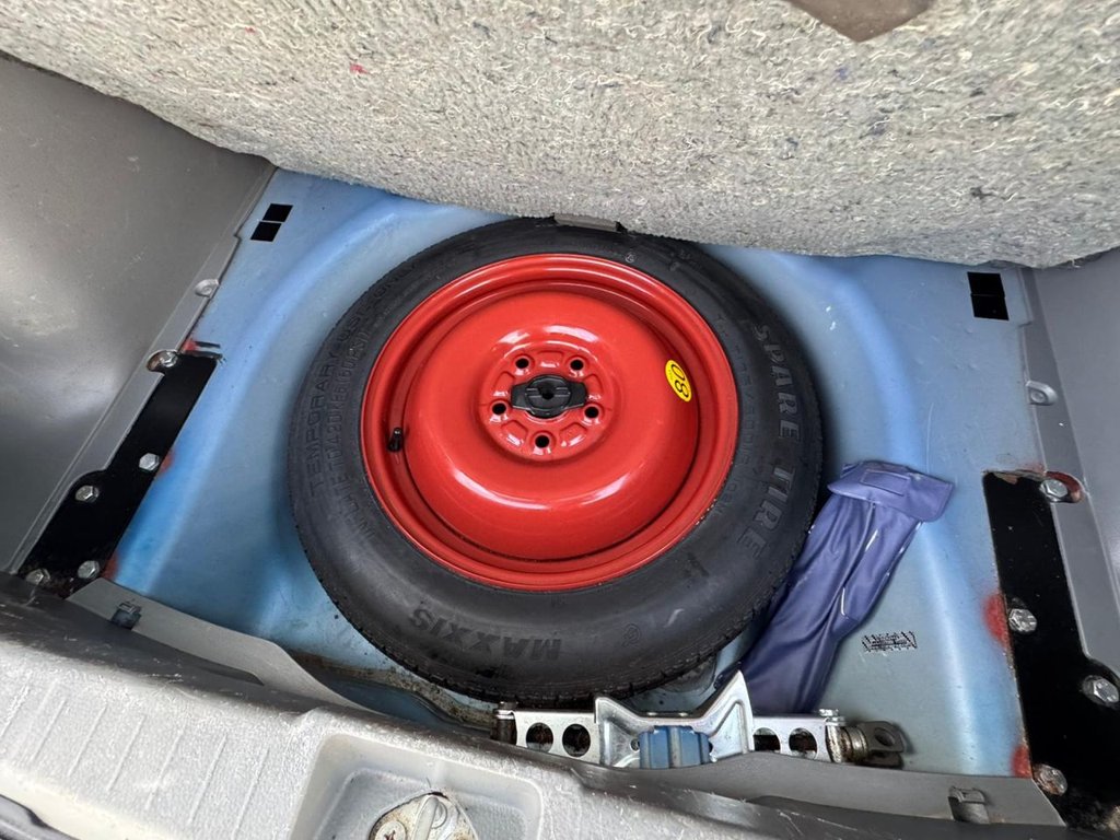 Used Suzuki SX4 2012 for sale - 77280772: Photo 8