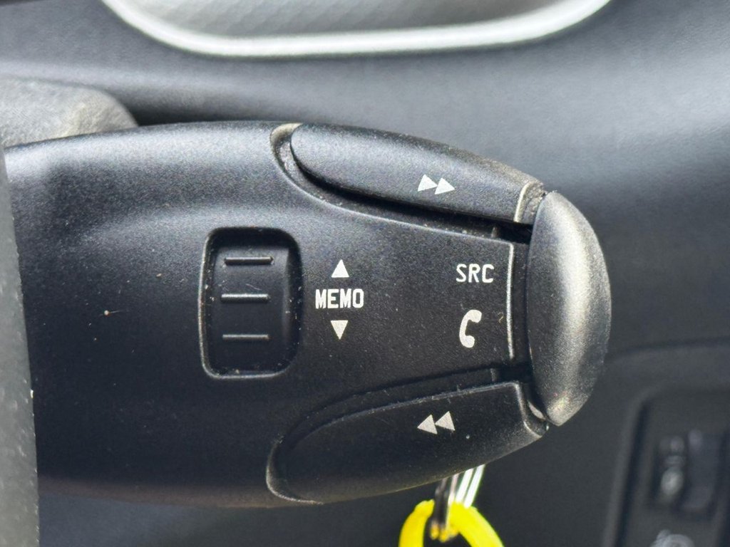 Used Citroen C3 Picasso 2013 for sale - 77227428: Photo 32