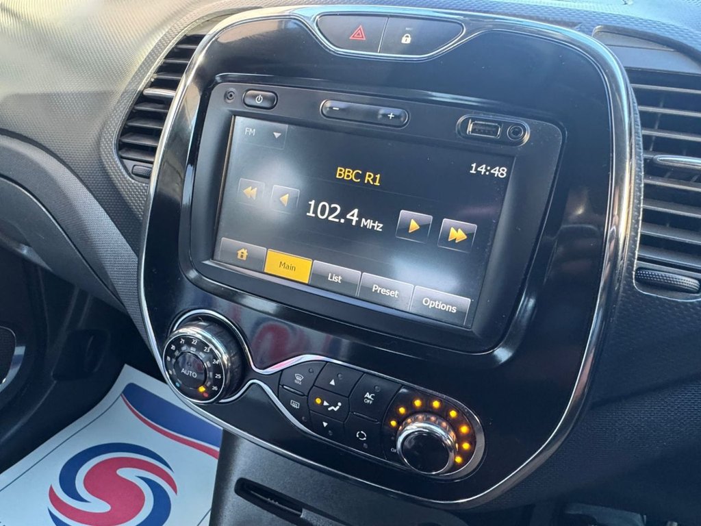 Used Renault Captur 2014 for sale - 76617609: Photo 30