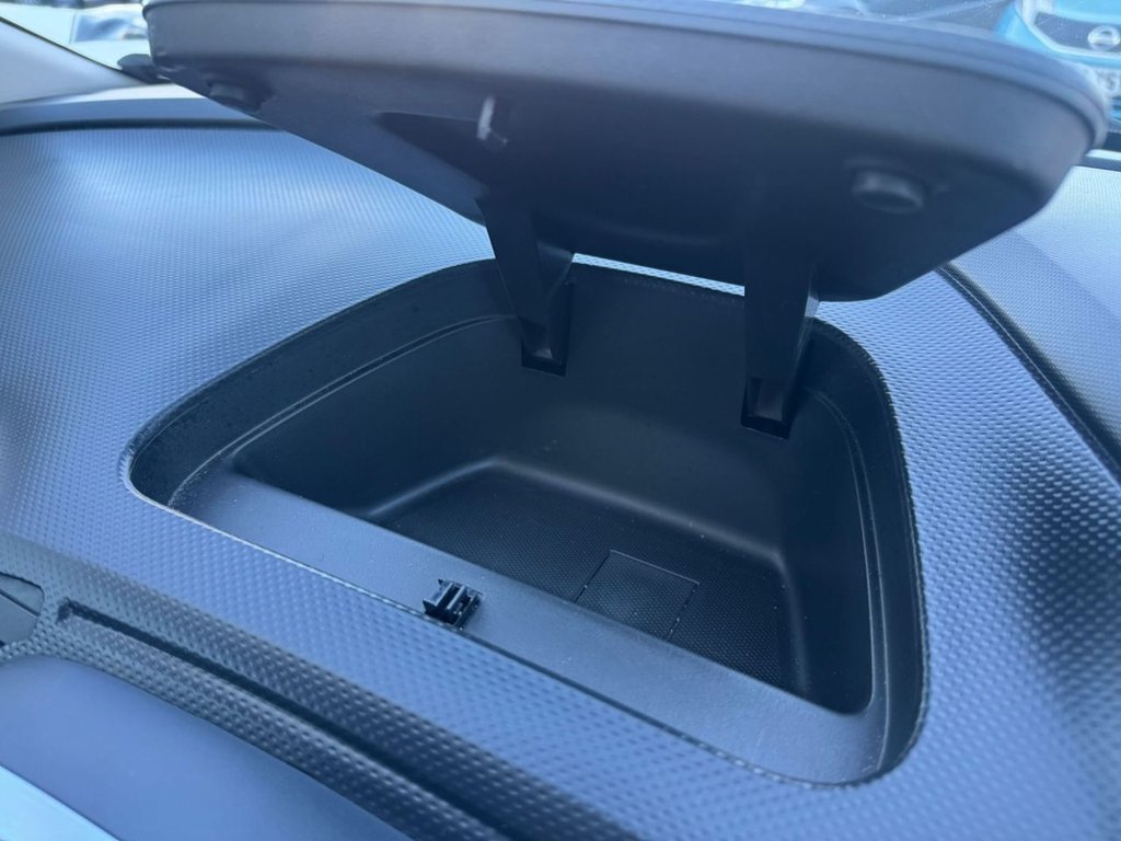 Used Renault Captur 2014 for sale - 76617609: Photo 37