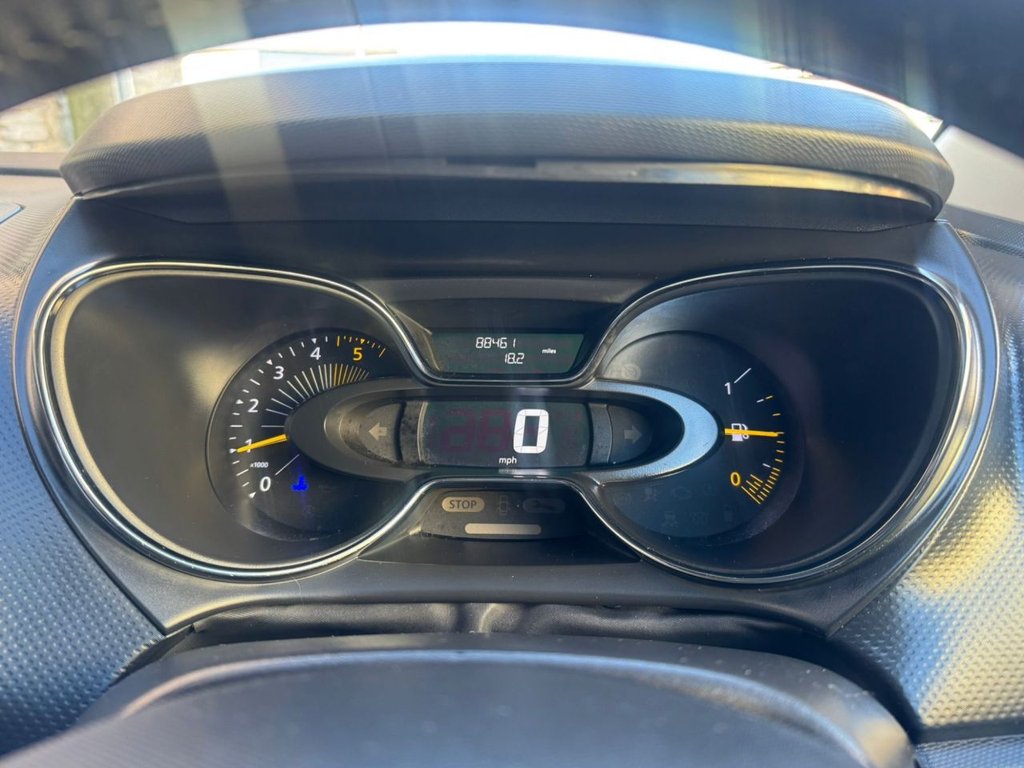 Used Renault Captur 2014 for sale - 76617609: Photo 49