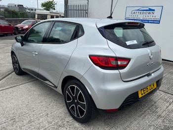 Used Renault Clio 2015 for sale - 78493511: Photo