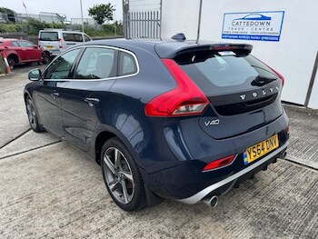 Used Volvo V40 2015 for sale - 78964473: Photo