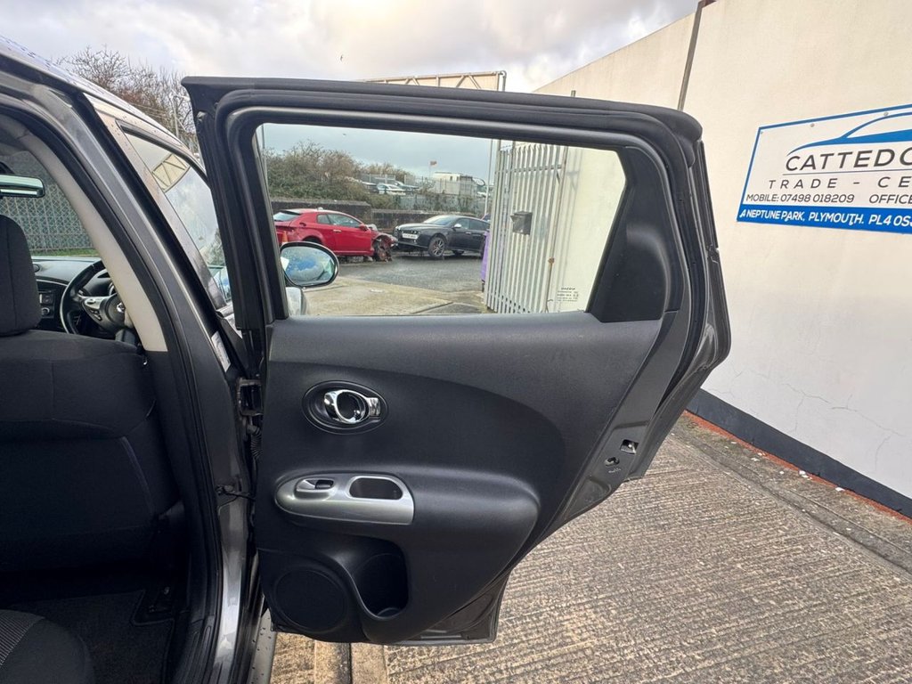 Used Nissan Juke 2011 for sale - 77328429: Photo 14