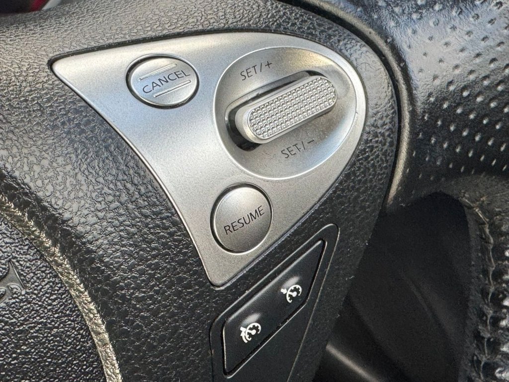 Used Nissan Juke 2011 for sale - 77328429: Photo 27