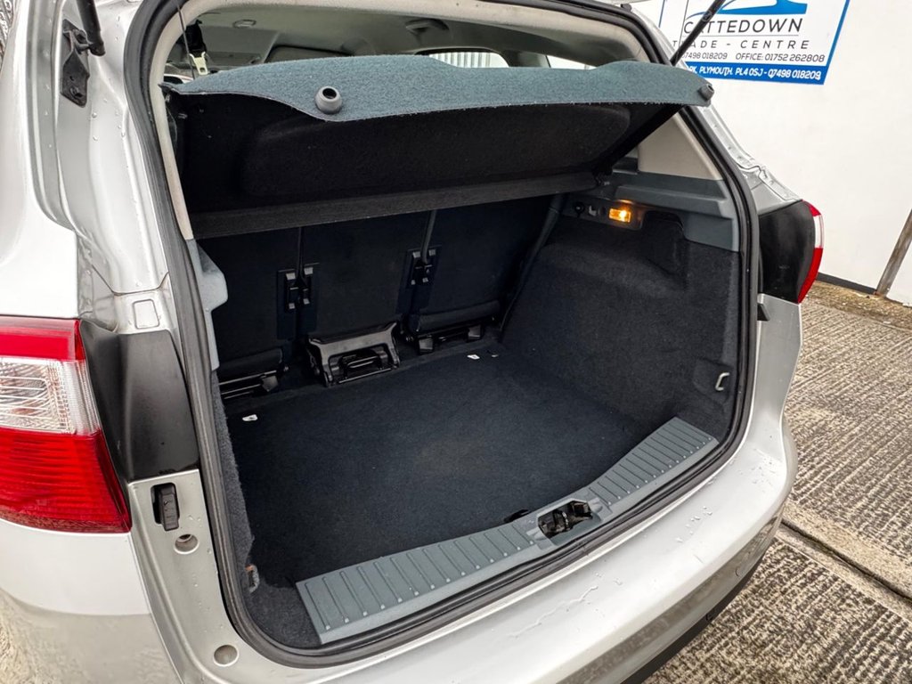 Used Ford C-Max 2012 for sale - 77212652: Photo 7