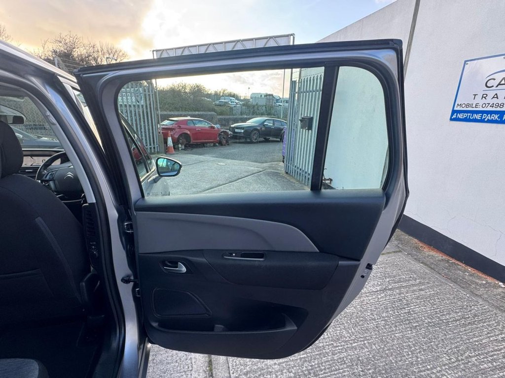 Used Citroen Grand C4 Picasso 2017 for sale - 77534977: Photo 14