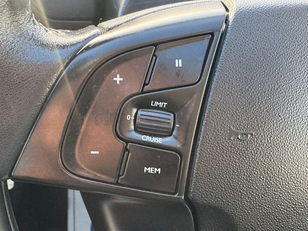 Used Citroen Grand C4 Picasso 2017 for sale - 77534977: Photo 25