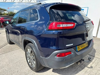Used Jeep Cherokee 2014 for sale - 79588043: Photo