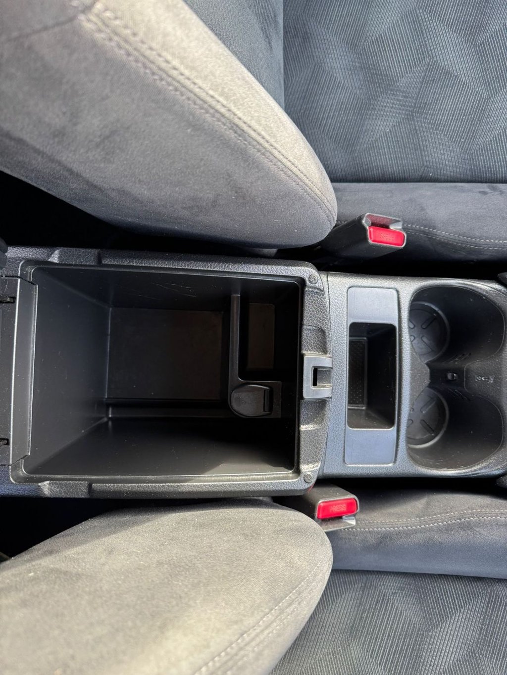 Used Nissan X-Trail 2014 for sale - 77422277: Photo 27