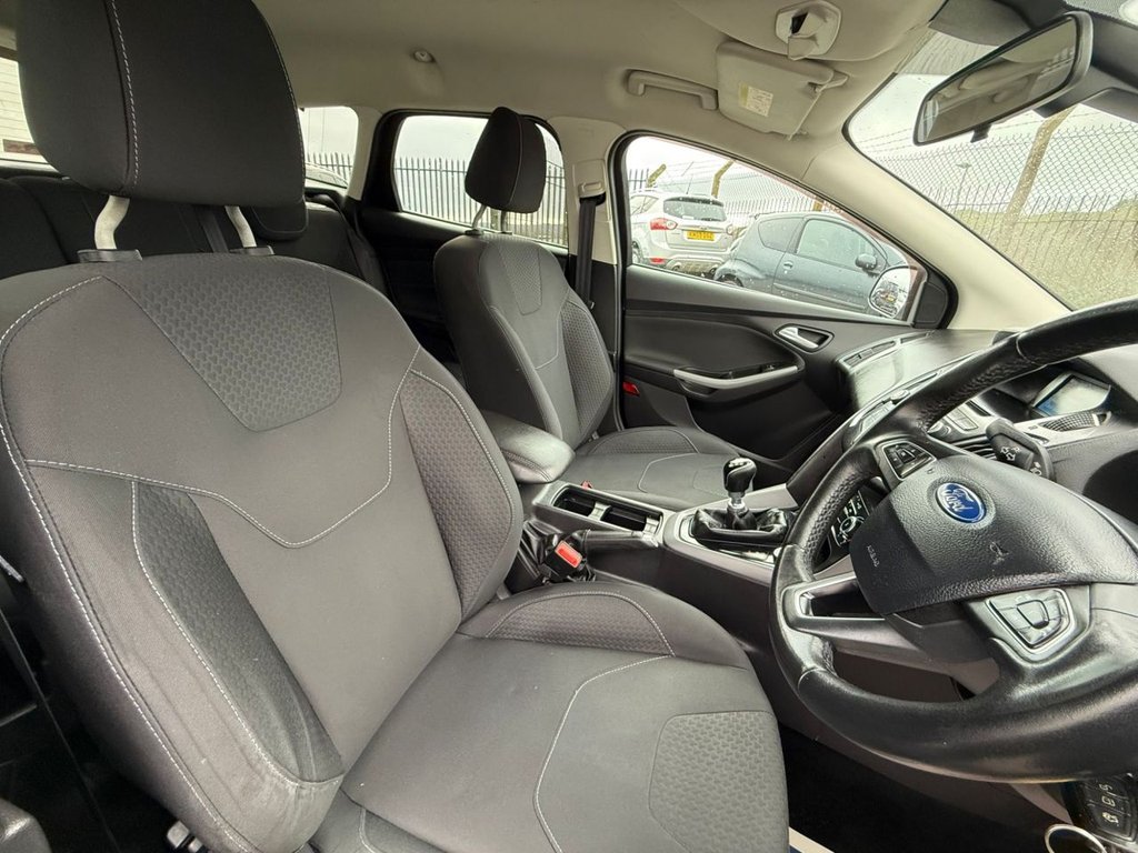 Used Ford Focus 2015 for sale - 77370045: Photo 32