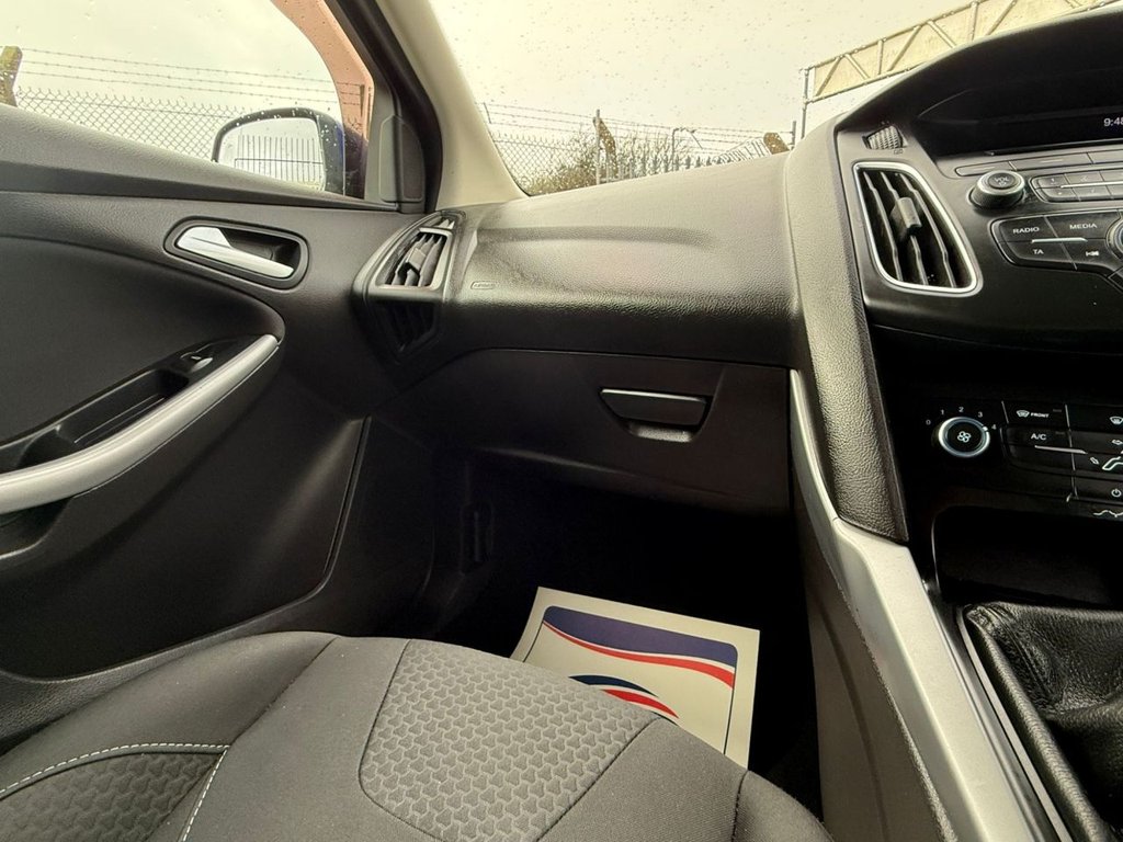 Used Ford Focus 2015 for sale - 77370045: Photo 34