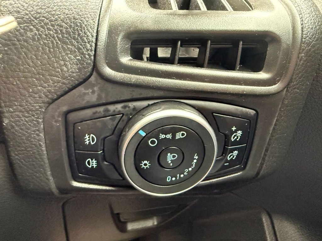 Used Ford Focus 2015 for sale - 77370045: Photo 37