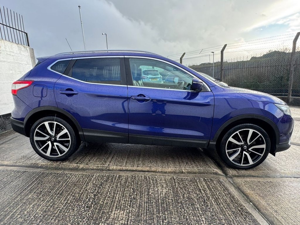 Used Nissan Qashqai 2014 for sale - 77384130: Photo 12
