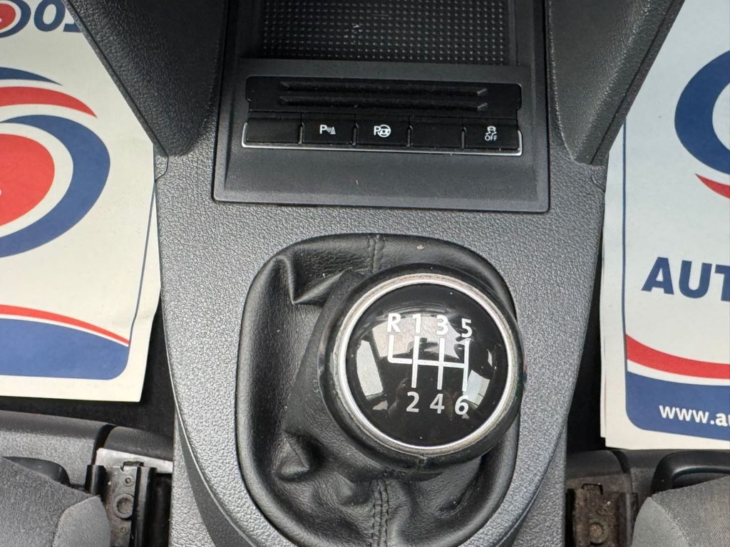 Used Volkswagen Touran 2011 for sale - 77507788: Photo 32