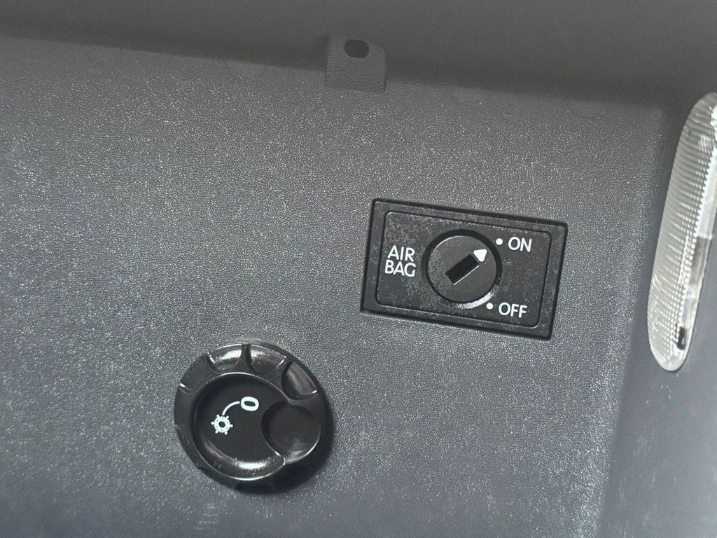 Used Volkswagen Touran 2011 for sale - 77507788: Photo 43